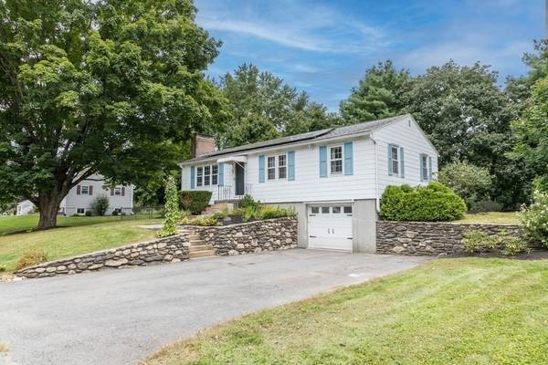 77 Charlton Street, Fitchburg, MA 01420