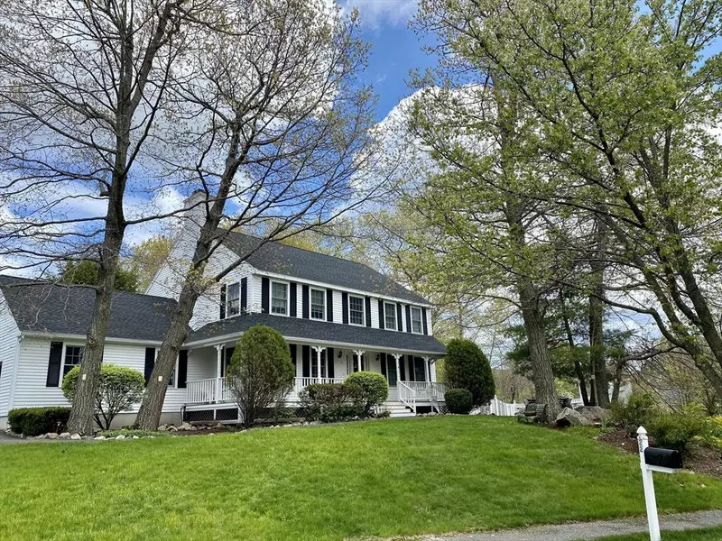 22 Old Town Road, Beverly, MA 01915