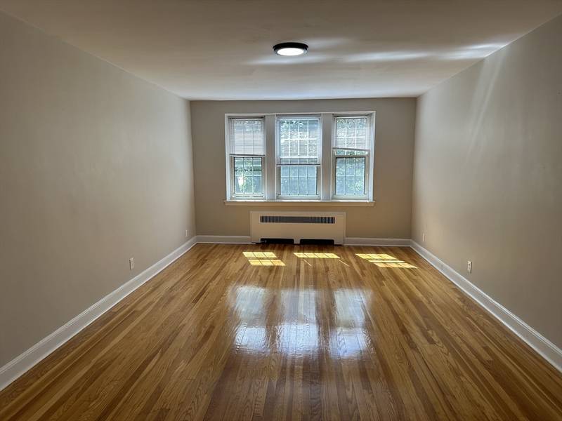 24 Concord Ave #411, Cambridge, MA 02138