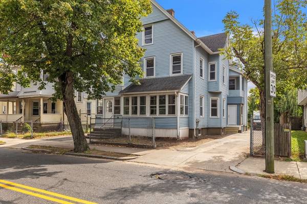 34-36 White St, Springfield, MA 01108