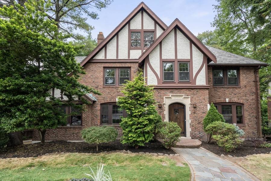 357 Clinton Road, Brookline, MA 02445