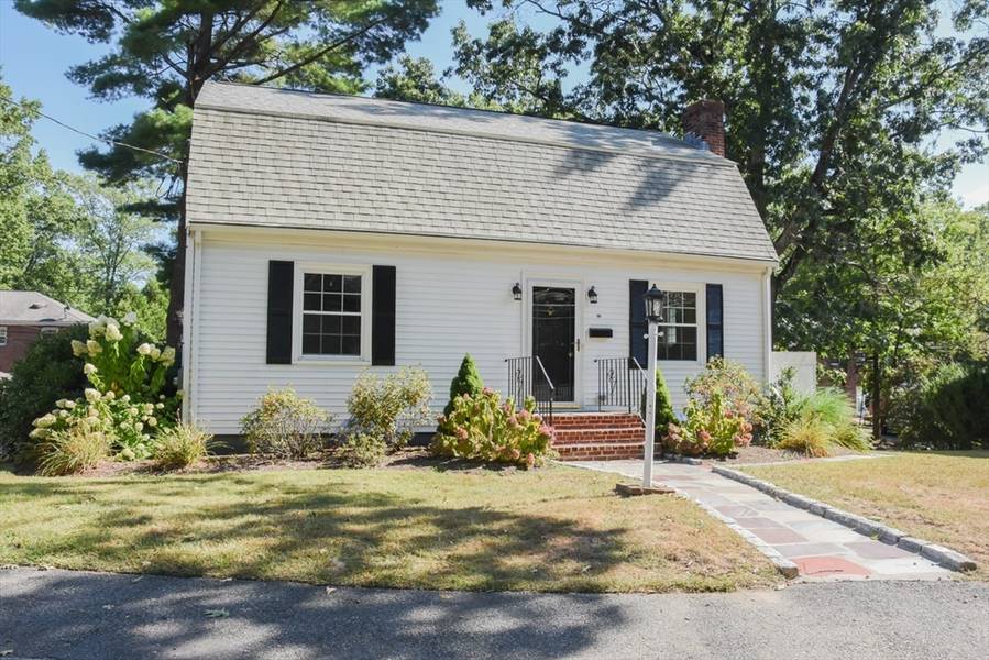 46 Brook Farm Rd, Boston, MA 02132