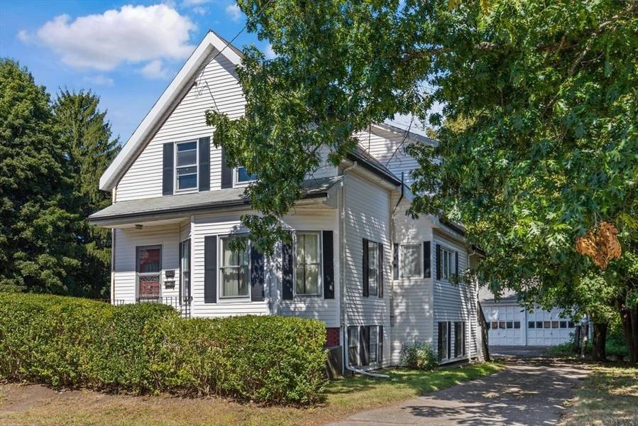 69 Vine St, Brockton, MA 02301