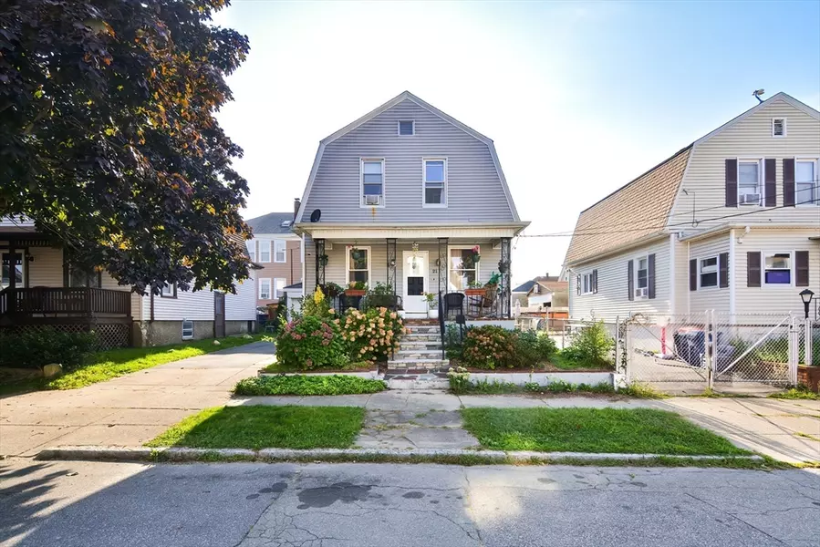 21 Concord St, New Bedford, MA 02745