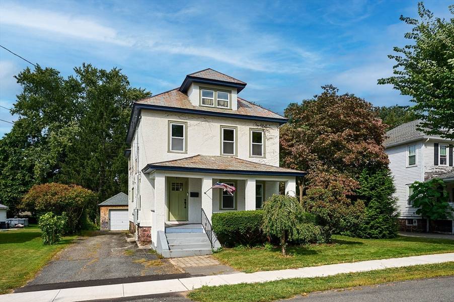 47 Haywood St, Greenfield, MA 01301