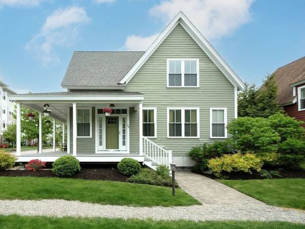 33 Sparrow Grn, Weymouth, MA 02190