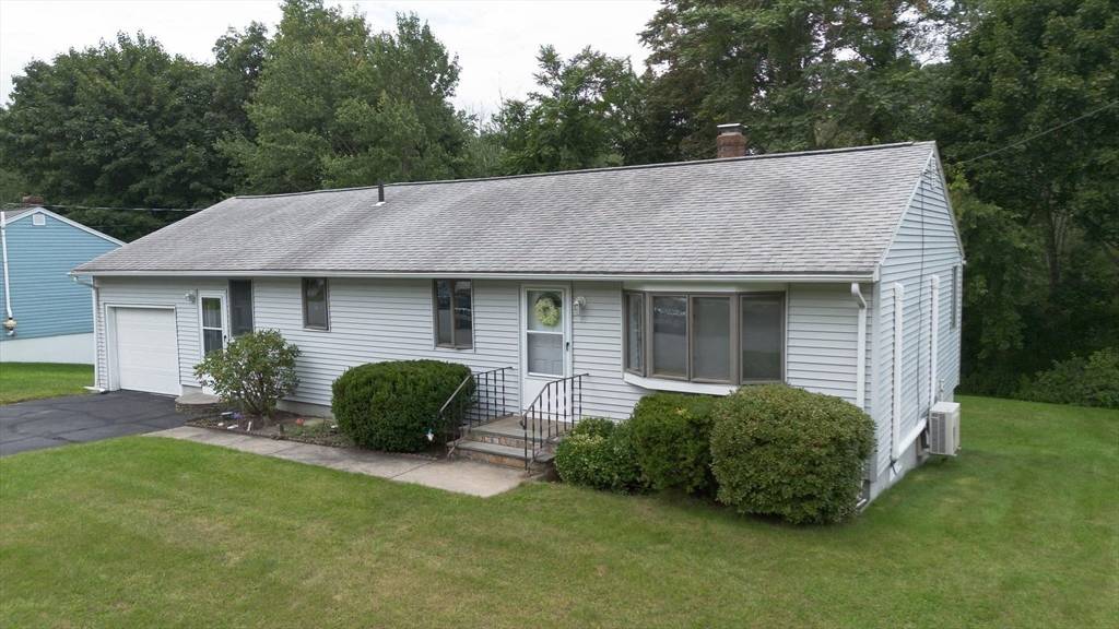 10 Dalphen Road, Shrewsbury, MA 01545