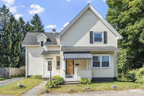 42 Branch St, Clinton, MA 01510