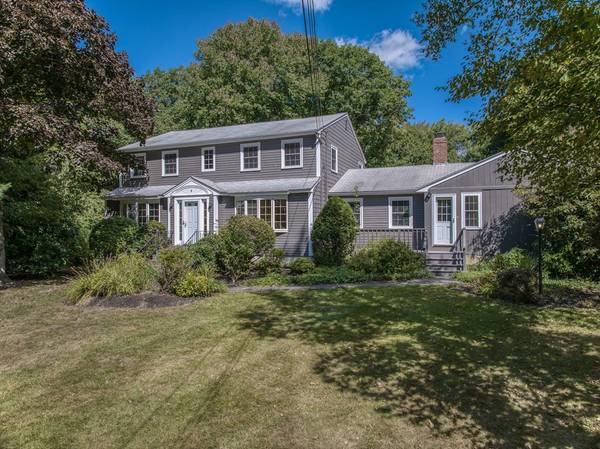 8 Marie Dr., Andover, MA 01810