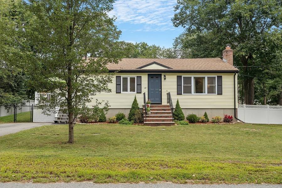 22 Pinewood Road, Wilmington, MA 01887