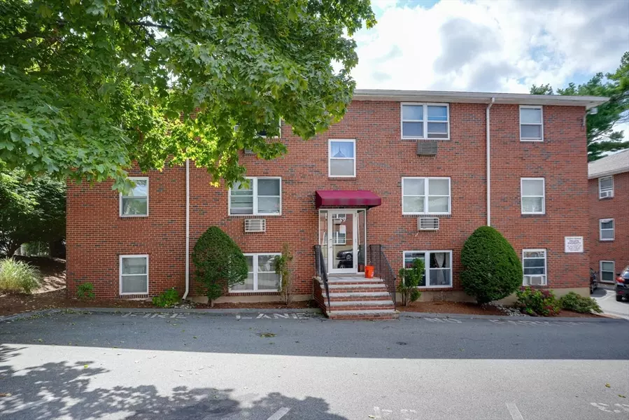 39 Montvale Ave #9, Woburn, MA 01801