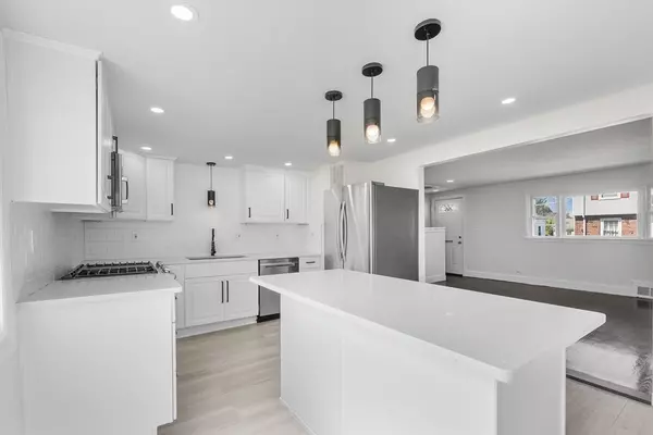 Boston, MA 02131,37 Halliday St