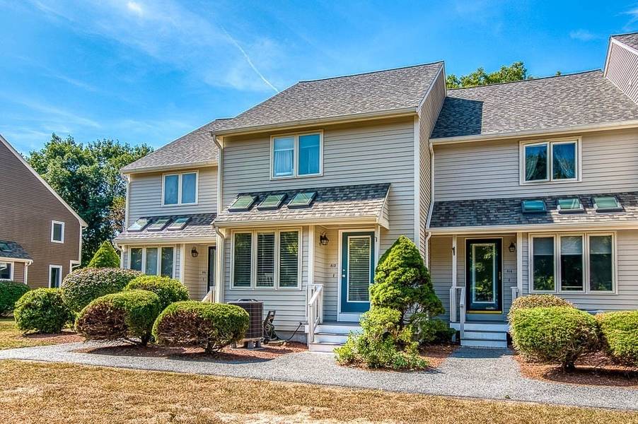 812 Maple Brook Rd #812, Bellingham, MA 02019