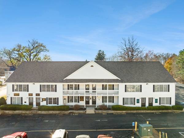 36 N Bedford St #11, East Bridgewater, MA 02333