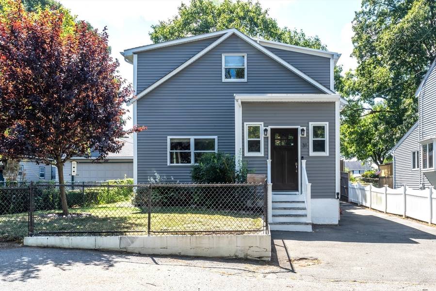 31 Mangles Street, Medford, MA 02155