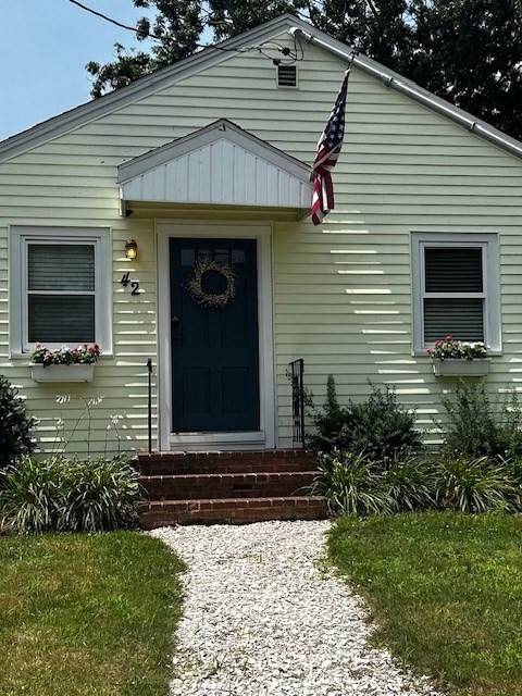 42 Cohasset Rd, Wareham, MA 02532