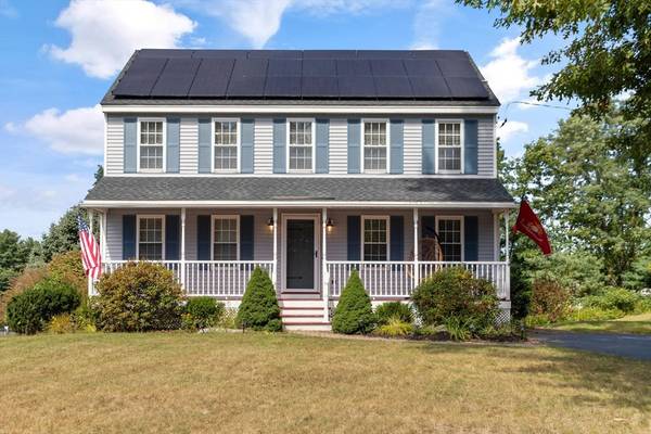 3 Clover Hill Cir, Tyngsborough, MA 01879