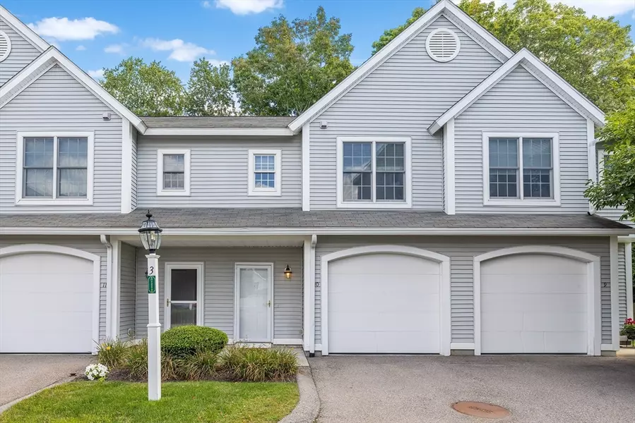 140 Commonwealth Ave #10, North Attleboro, MA 02763