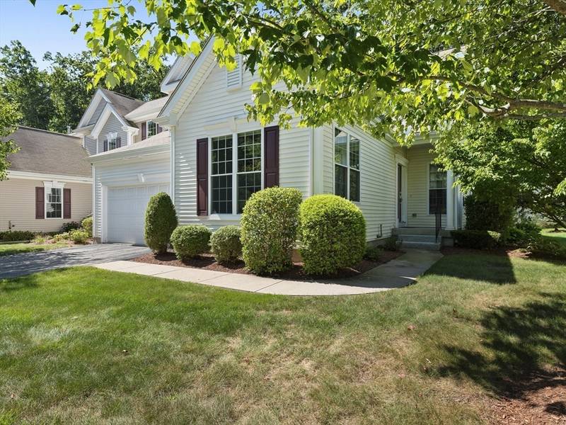 18 Arbor Glen Drive #18, Stow, MA 01775