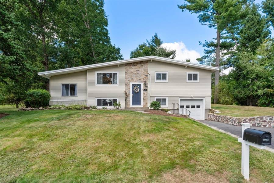 13 Bryden Rd, Southborough, MA 01772