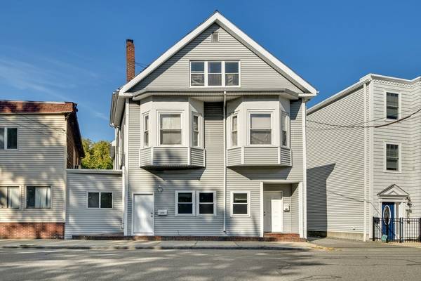 104-108 Washington St, Medford, MA 02155