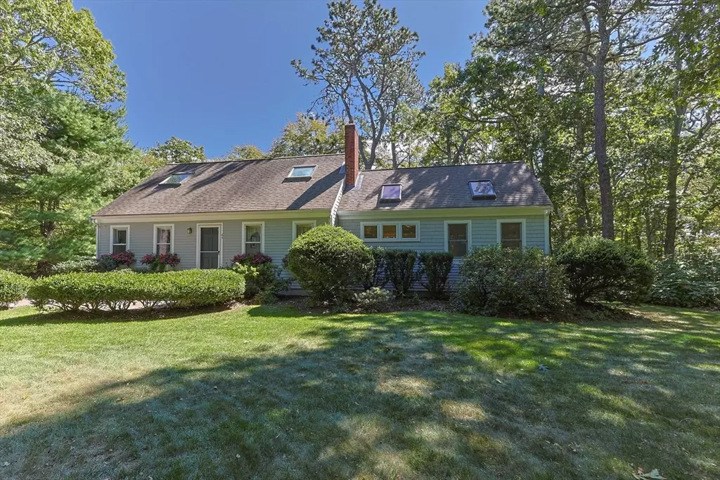 Brewster, MA 02631,84 Seamans Ln