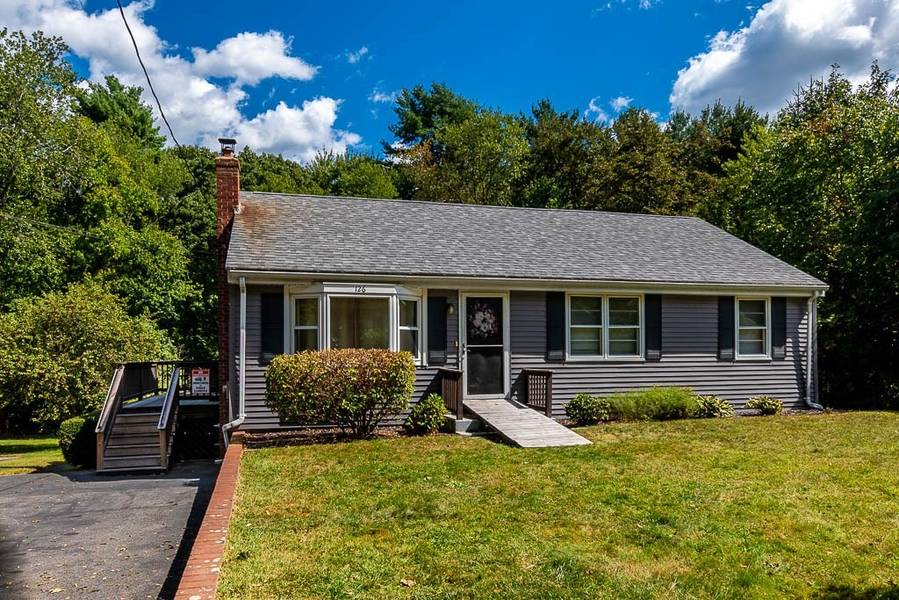 126 Dighton Ave, Taunton, MA 02780