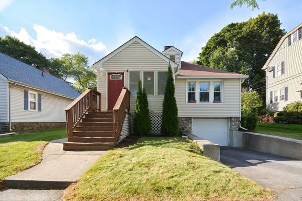 134 Barnard Rd, Worcester, MA 01605