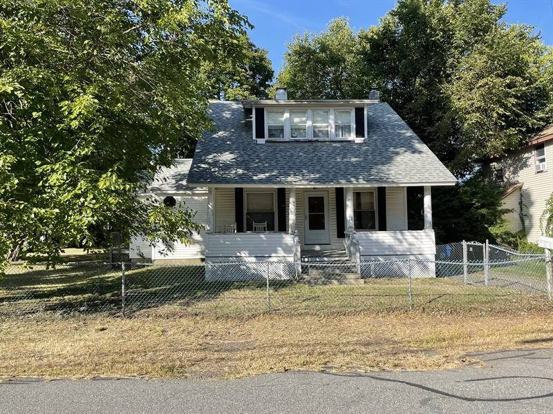 11 Mason Ave, Billerica, MA 01862