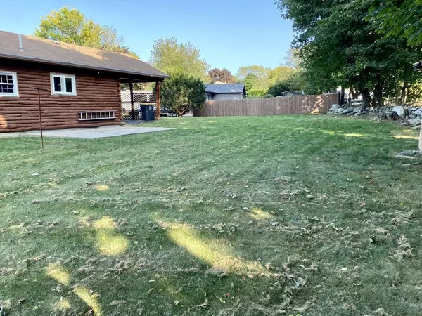 Somerset, MA 02726,131 Cheryl Ln