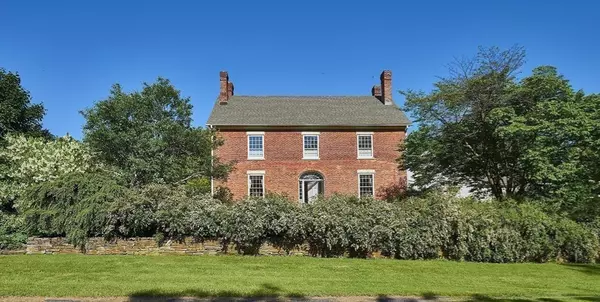 Stockbridge, MA 01262,17 East St