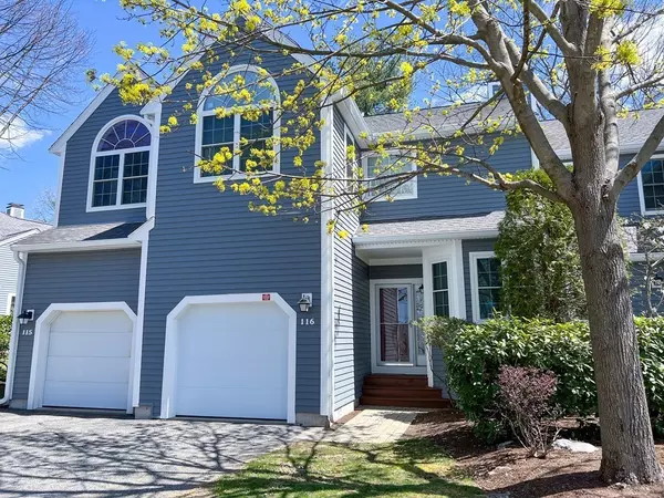 116 Bishop Forest Drive #1, Waltham, MA 02452