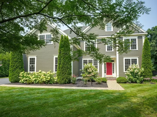 Northborough, MA 01532,8 Weber Ln