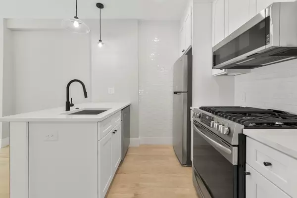 177 Chelsea #2, Boston, MA 02128