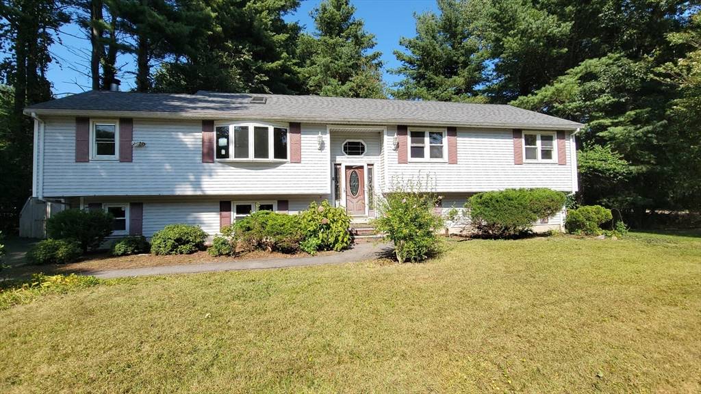 125 Glen Echo Blvd, Stoughton, MA 02072