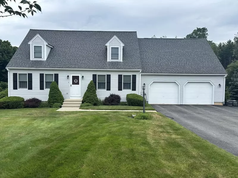 130 Pheasant Ln, Bridgewater, MA 02324