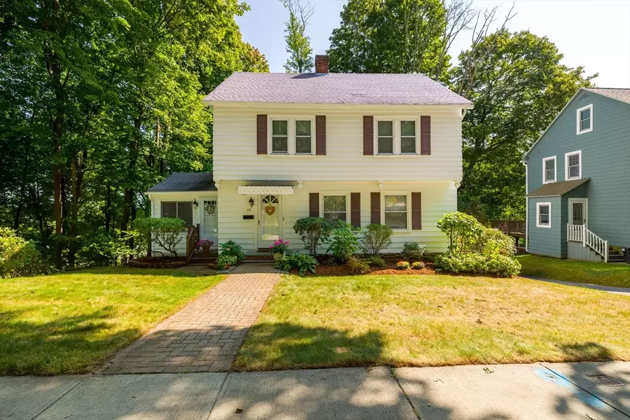 69 Morningside, Worcester, MA 01602