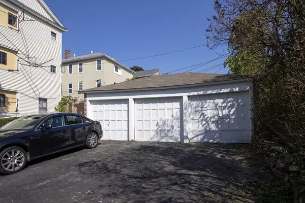 Worcester, MA 01610,66 Fairfax Rd