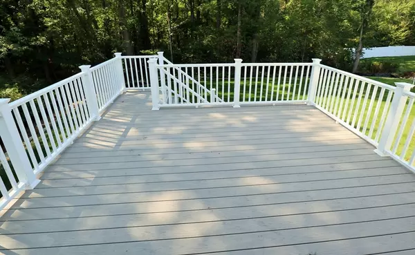 Whitman, MA 02382,431 Franklin St