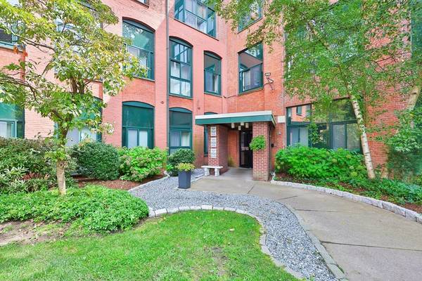 150 Rumford Ave #414, Mansfield, MA 02048