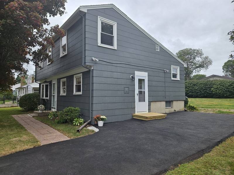 561 East Ashland, Brockton, MA 02302