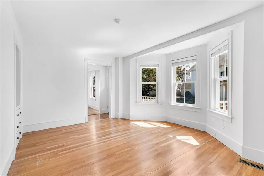 7 Byron Street #7, Concord, MA 01742