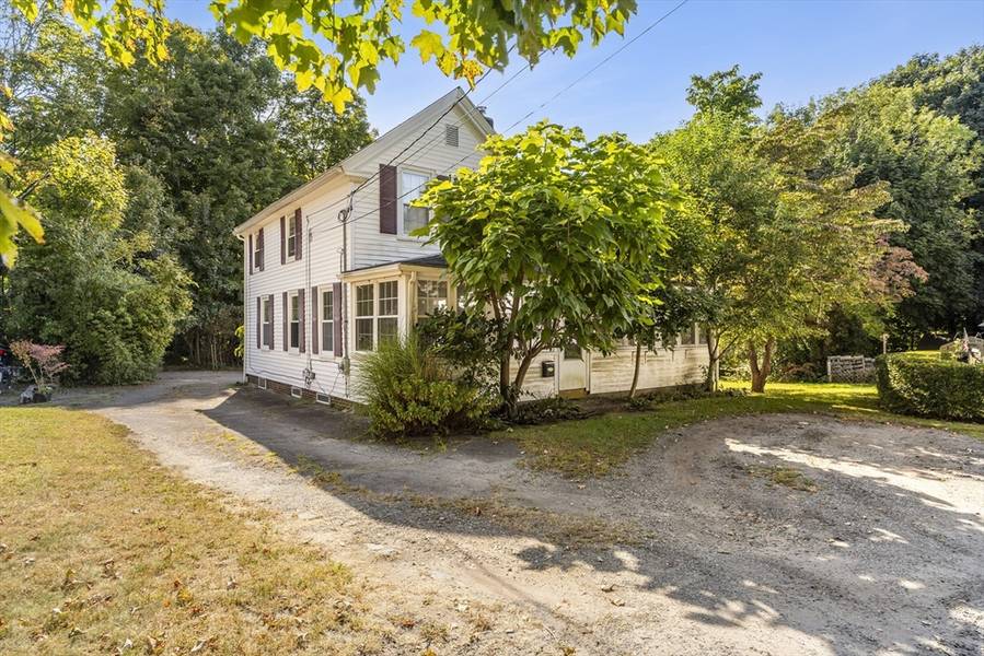 24 Bolton Pl, Bridgewater, MA 02324