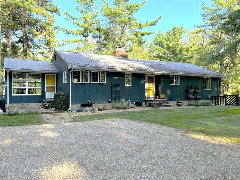 105 Holden Rd, Paxton, MA 01612