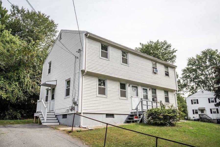 117 Sicard Ave, Dracut, MA 01826