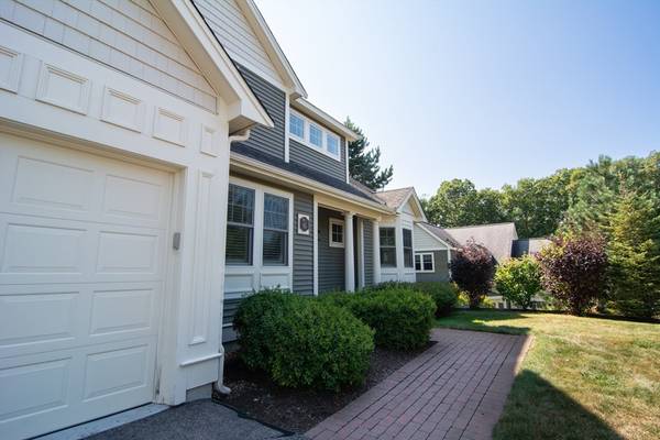 6 Mcgill Court #47, Hopkinton, MA 01748