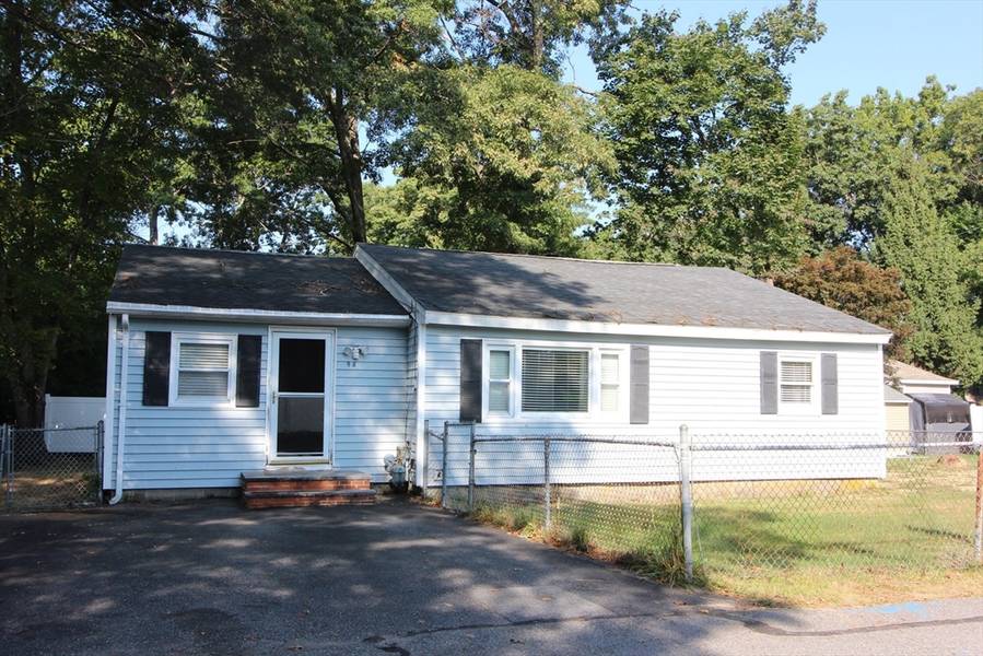 98 7th, Tewksbury, MA 01876