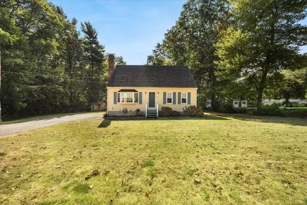 Raynham, MA 02767,119 Hill St