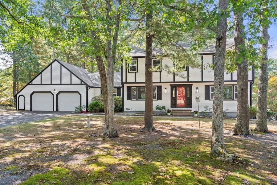 28 Colonial Way, Plainville, MA 02762