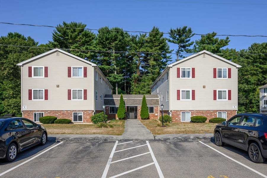 5 Royal Dane Dr #37, Marshfield, MA 02050